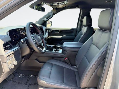 Used 2026 Chevrolet Tahoe RST RWD image 19