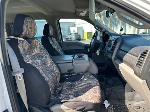 Used 2019 Ford F250 XL w/ Power Equipment Group image 18