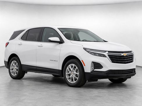 Used 2024 Chevrolet Equinox LT FWD image 6
