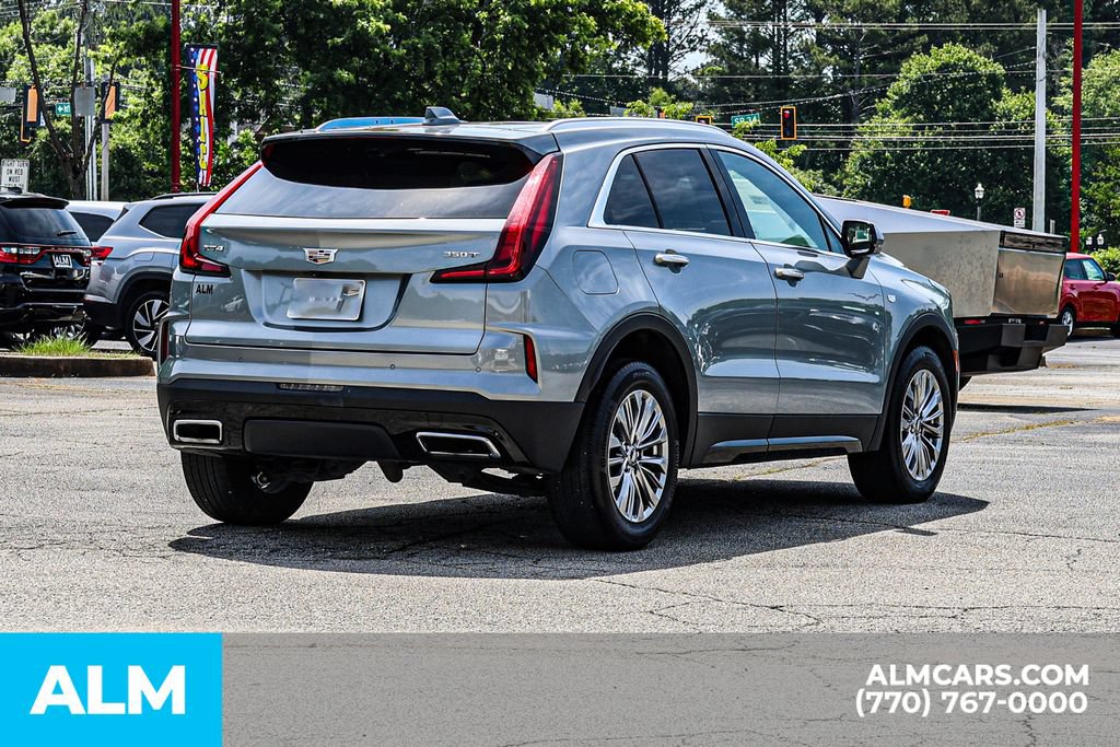 Used 2024 Cadillac XT4 Premium Luxury FWD image 5