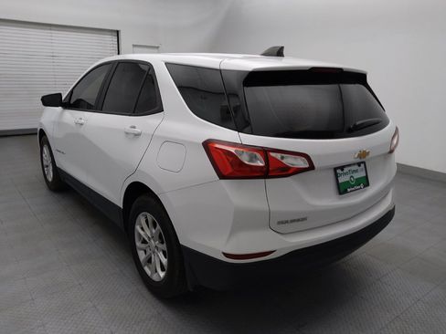 Used 2020 Chevrolet Equinox LS FWD image 5
