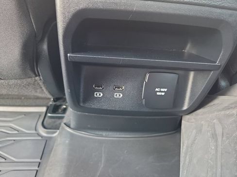 Used 2019 Ford Ranger XLT w/ Equipment Group 302A Luxury AWD/4WD image 29