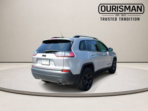 Used 2020 Jeep Cherokee Latitude Plus AWD/4WD image 9