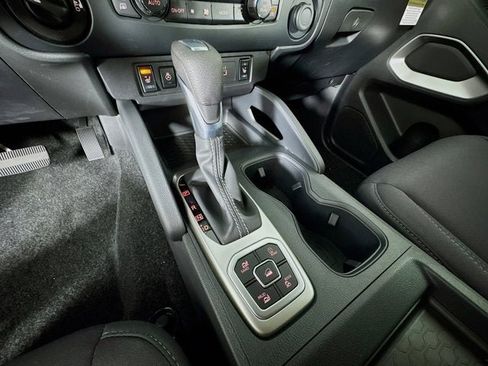 New 2026 Nissan Frontier SV image 14