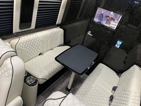 Used 2021 Mercedes-Benz Sprinter 3500 image 27