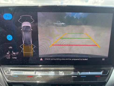 Used 2022 Volkswagen ID.4 Pro S RWD image 6