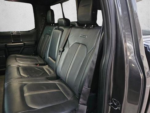 Used 2017 Ford F150 Platinum w/ Equipment Group 701A Luxury image 21