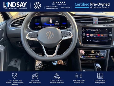 Certified 2022 Volkswagen Tiguan SE image 13
