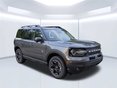 New 2025 Ford Bronco Sport Outer Banks w/ Outer Banks Tech Package+ AWD/4WD image 9