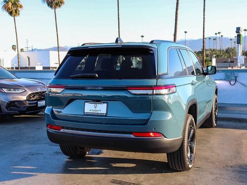 New 2026 Jeep Grand Cherokee Limited AWD/4WD image 9