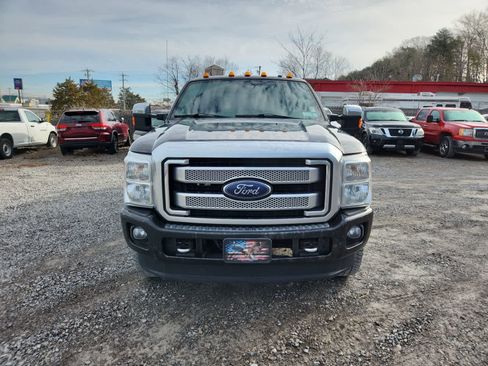 Used 2015 Ford F250 Platinum w/ FX4 Off-Road Package image 8
