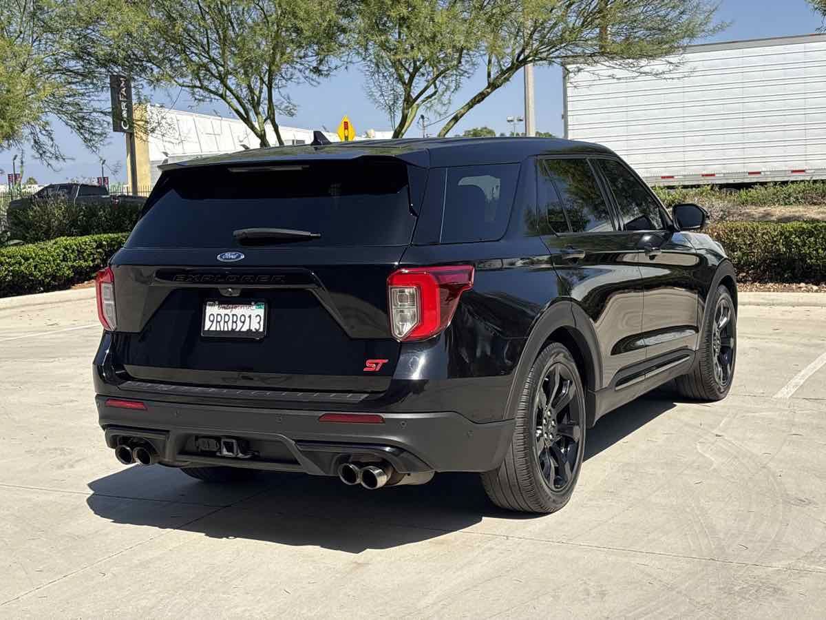 Used 2021 Ford Explorer ST w/ Equipment Group 401A AWD/4WD image 3