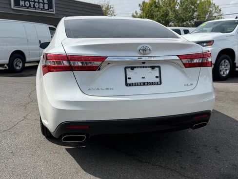 Used 2014 Toyota Avalon XLE Premium FWD image 14