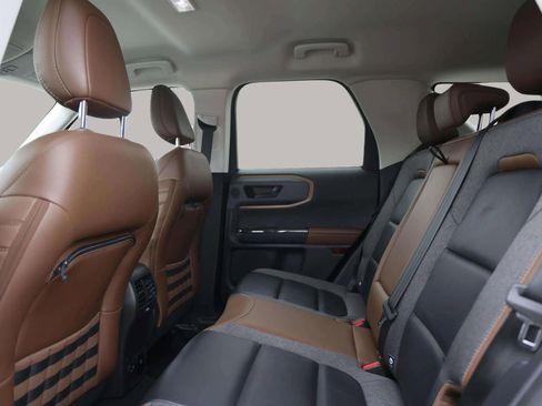 Used 2023 Ford Bronco Sport Outer Banks w/ Tech Package image 30