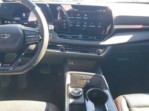 Certified 2026 Chevrolet Equinox RS w/ Convenience Package III image 16