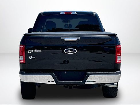 Used 2017 Ford F150 XLT w/ XTR Package AWD/4WD image 5