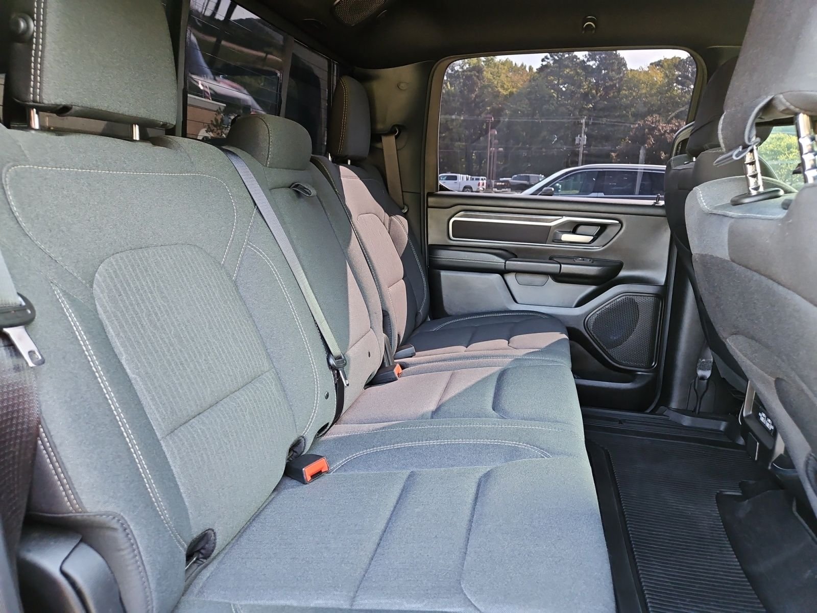 Used 2024 RAM 1500 Big Horn AWD/4WD image 17