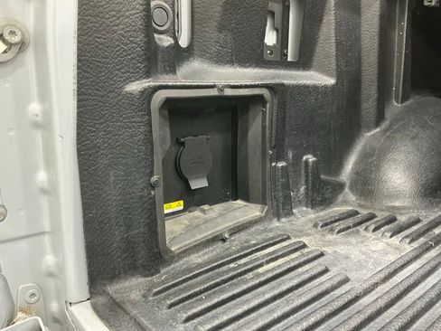 Used 2022 Ford F150 XLT w/ Equipment Group 302A High image 27