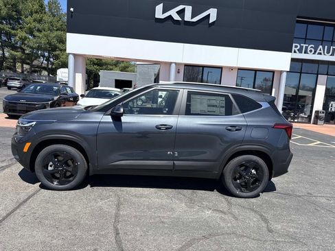 New 2026 Kia Seltos EX AWD/4WD image 2