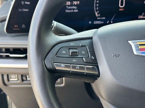 Used 2024 Cadillac XT4 Premium Luxury image 16