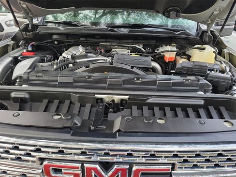 Used 2022 GMC Sierra 2500 Denali image 40