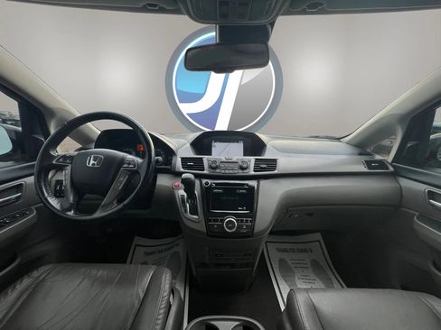 Used 2015 Honda Odyssey Touring Elite image 22