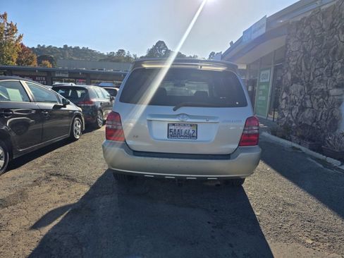 Used 2003 Toyota Highlander Limited image 5