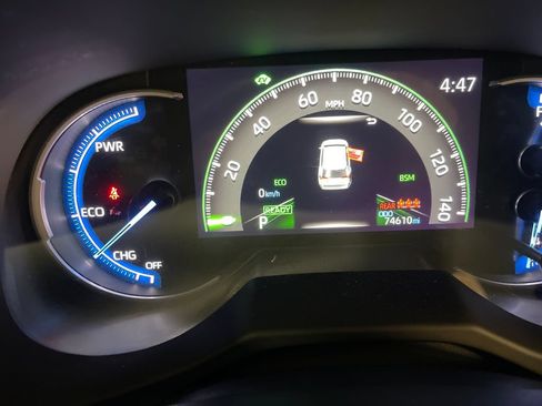 Used 2021 Toyota RAV4 Limited AWD/4WD image 21