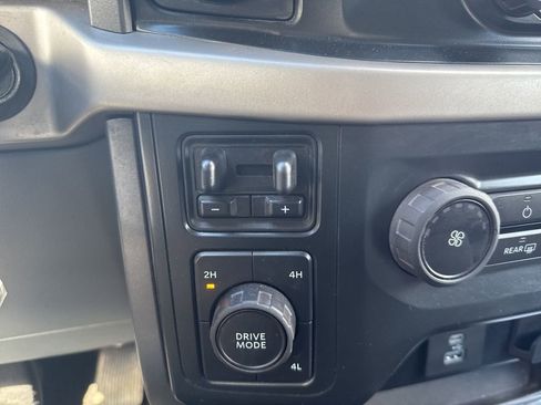 Used 2022 Ford F150 XLT w/ Trailer Tow Package image 19