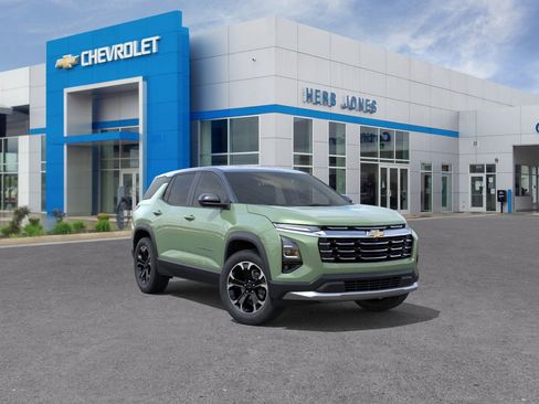 New 2026 Chevrolet Equinox LT w/ Convenience Package II image 1