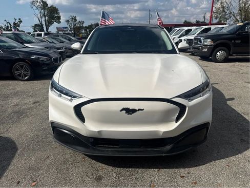 Used 2021 Ford Mustang Mach-E Select w/ Comfort/Appearance Package RWD image 2