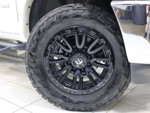 Used 2022 RAM 2500 Laramie AWD/4WD image 15