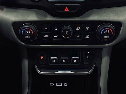 Used 2019 GMC Terrain SLT w/ Preferred Package image 31