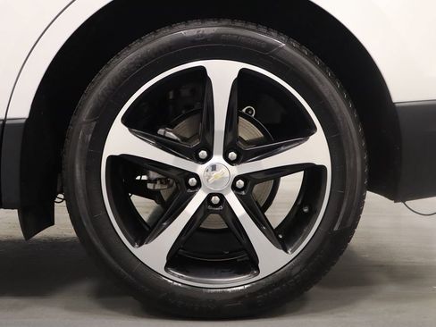 Used 2022 Chevrolet Equinox LT AWD/4WD image 28