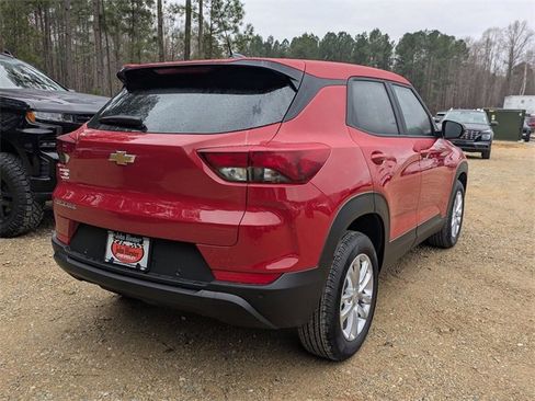 New 2026 Chevrolet TrailBlazer LS w/ LS Convenience Package image 2