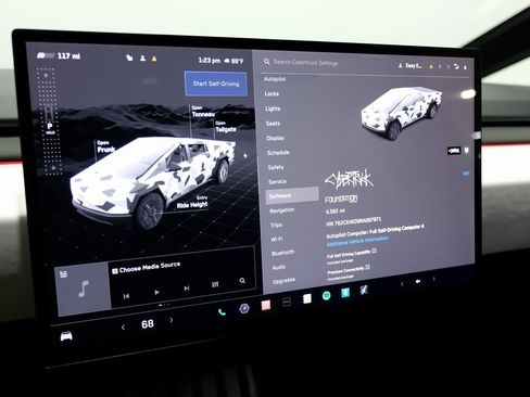 Used 2024 Tesla Cybertruck AWD Crew Cab image 27