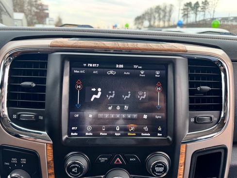 Used 2018 RAM 2500 Longhorn image 13