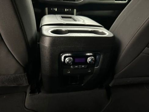 Used 2021 GMC Yukon SLE AWD/4WD image 24