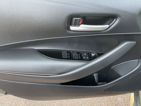 Certified 2019 Toyota Corolla image 12