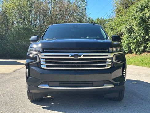 Used 2021 Chevrolet Suburban High Country AWD/4WD image 5