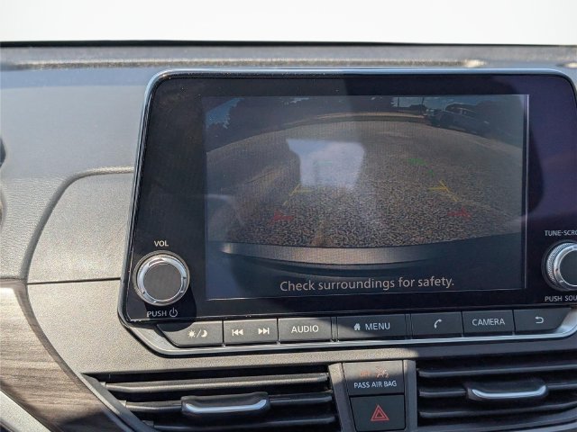 Used 2024 Nissan Altima 2.5 SV FWD image 25