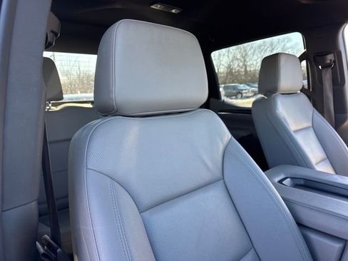 Used 2024 GMC Sierra 1500 SLT image 24