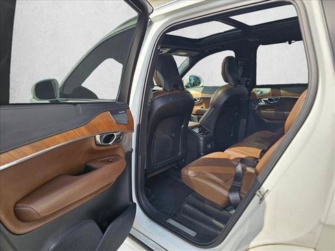 Used 2019 Volvo XC90 T8 Inscription w/ Protection Package AWD/4WD image 14
