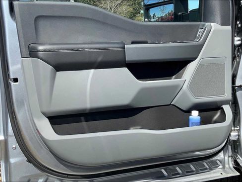 Certified 2024 Ford F250 XLT image 10