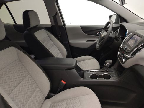 Used 2024 Chevrolet Equinox LT image 21