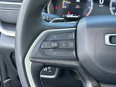 Used 2024 Jeep Grand Cherokee Limited w/ Black Appearance Package AWD/4WD image 29