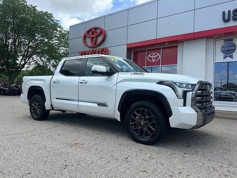 Certified 2025 Toyota Tundra Platinum AWD/4WD image 8