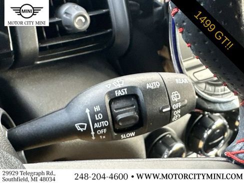 Used 2021 MINI Cooper 2-Door Hardtop image 25