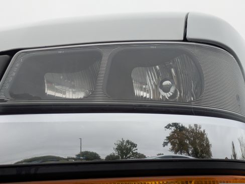 Used 2024 Chevrolet Express 2500 w/ Driver Convenience Package image 24