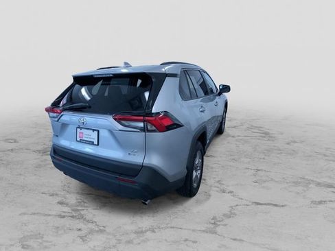 Certified 2025 Toyota RAV4 LE AWD/4WD image 9